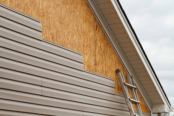 Professional Fiber Cement Siding technician working in North Branford, CT